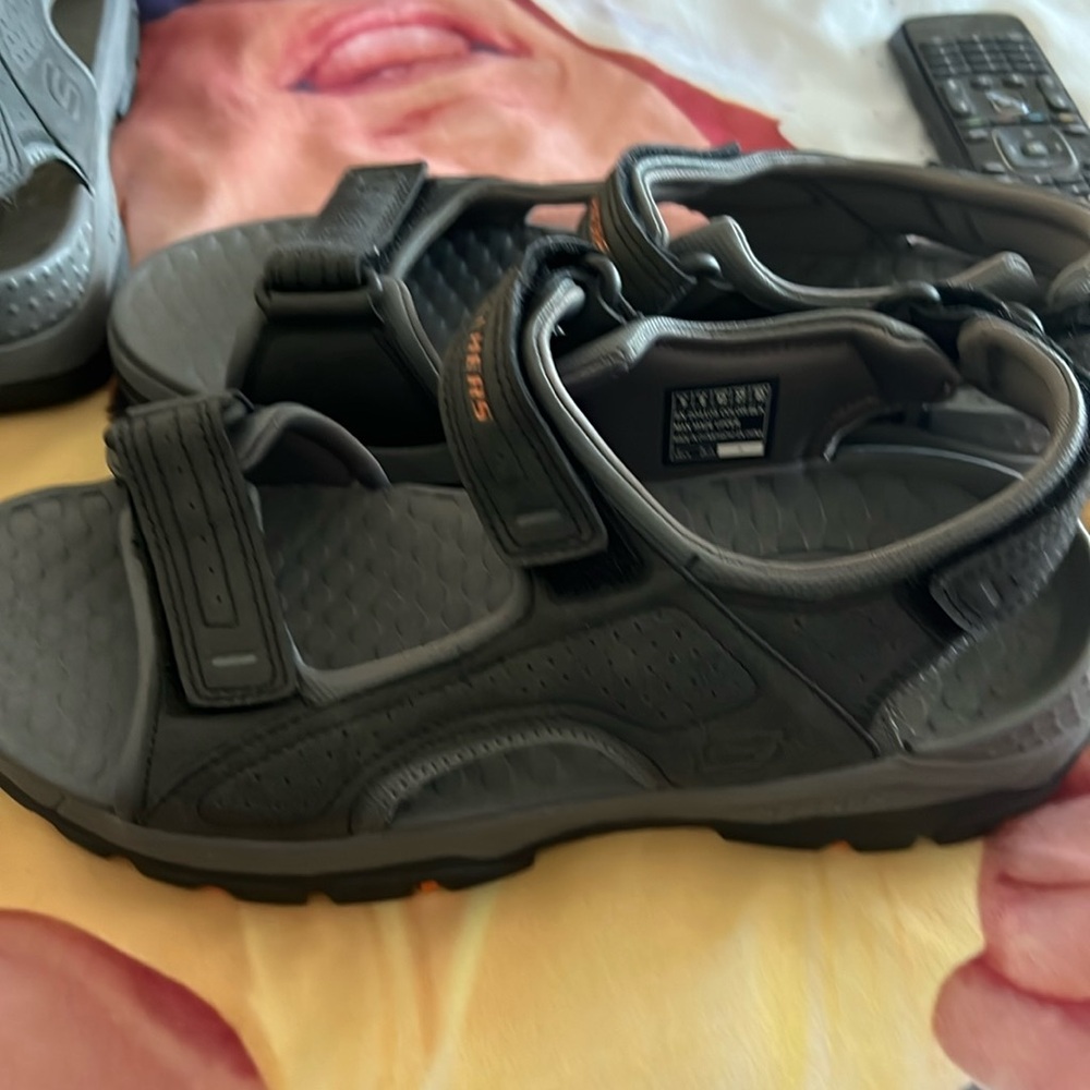 Never Worn Brand New Skechers Sandals